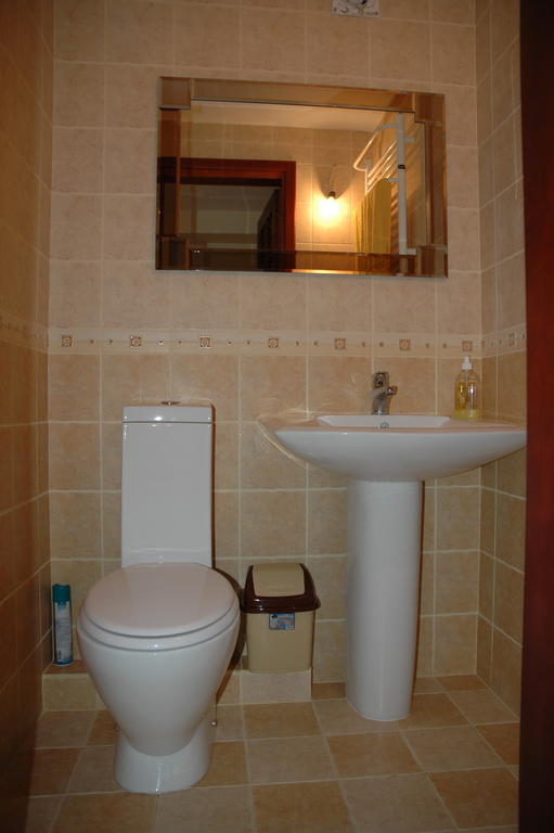 Apartment For Rent On Deribasovskaya Street Odesa Habitación foto
